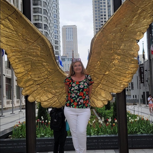 Meet your Posher, Stacy - Picture 11 of 16